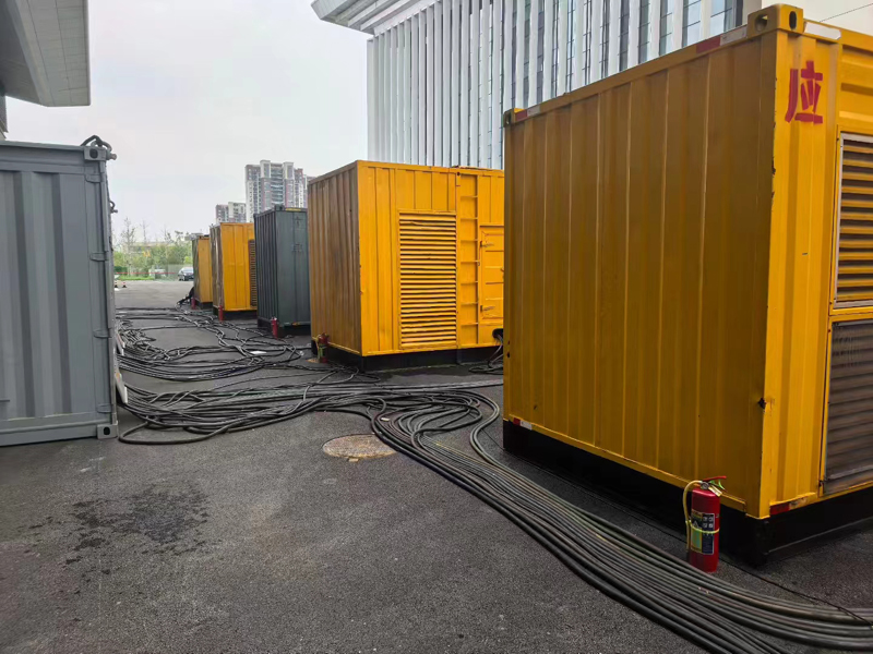 双辽不同季节柴油发电机组保养有哪些注意事项？